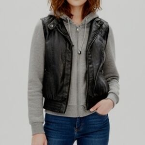 Wet Seal Faux Leather Hooded Street Bomber/Leather Vest Jacket Y2K- Size S